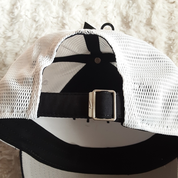 Nike New York Yankees Heritage86 Dri-FIT Adjustable Cap NWT - Picture 5 of 6